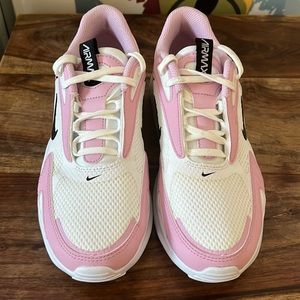 Nike Women’s Air Max